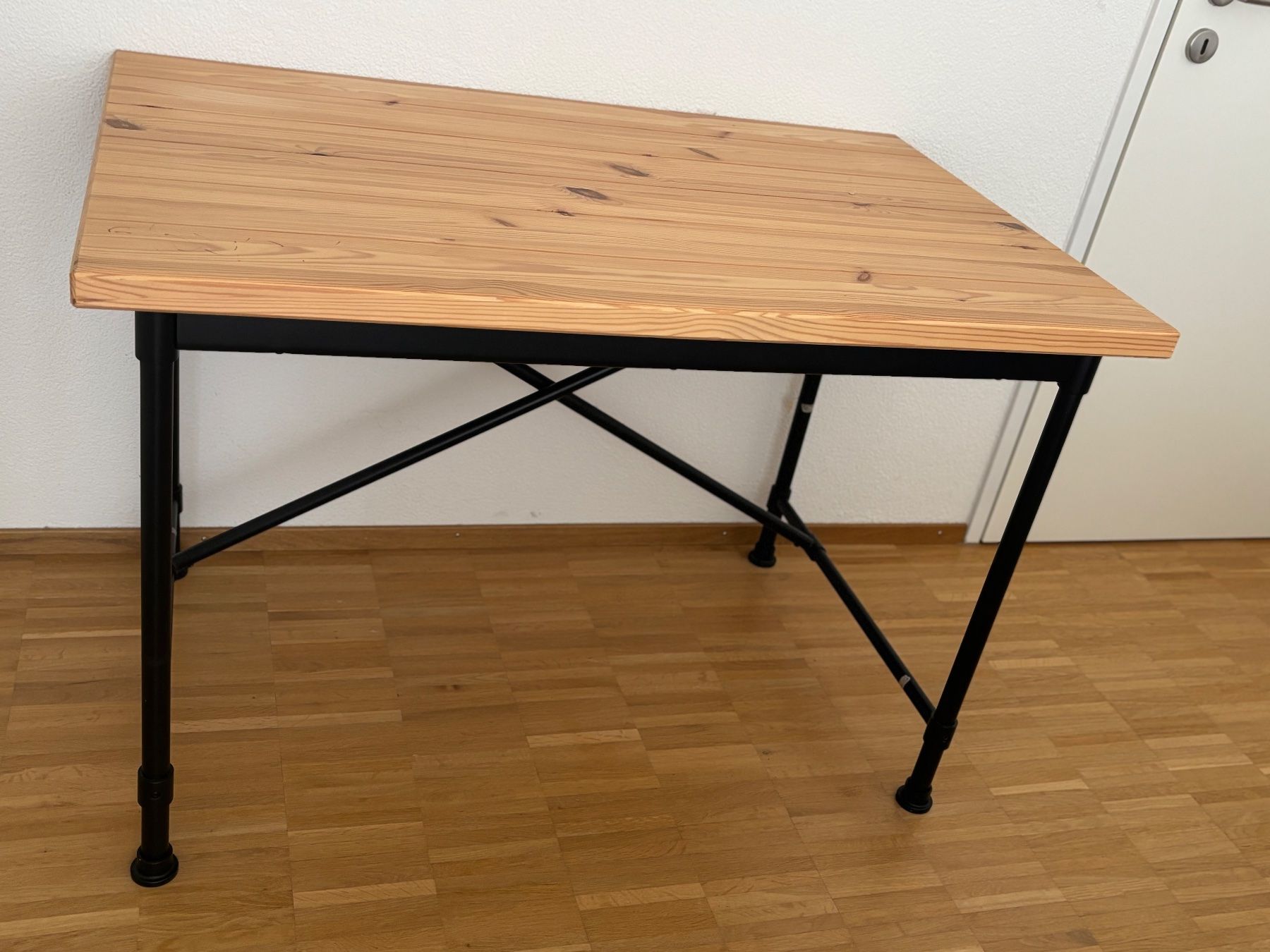 Scrivanie: Schreibtisch – Usato da Aarau venduto da son_yns7 4