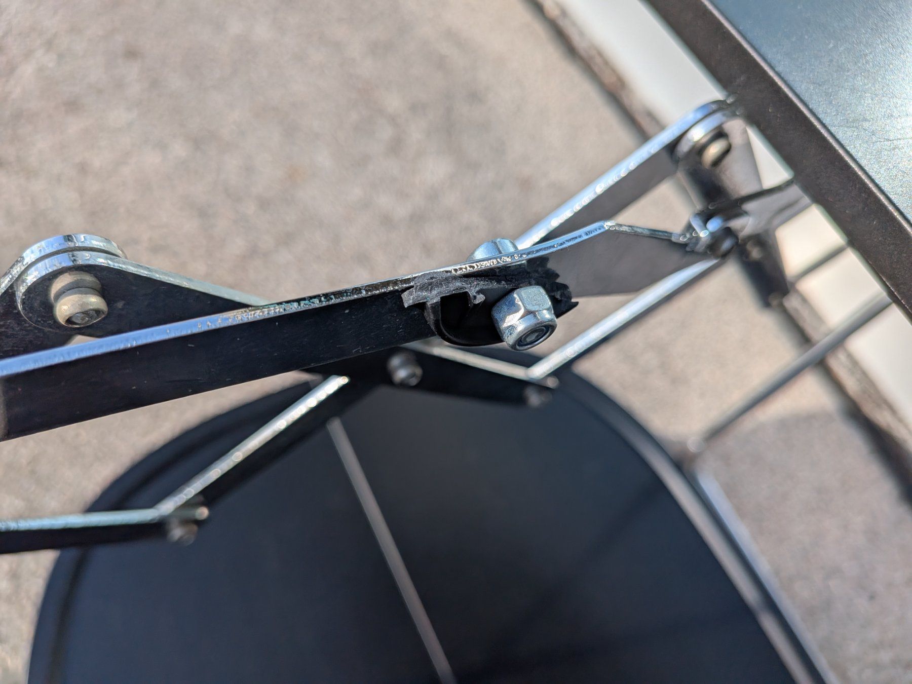 Kartell Carrelli di servizio: Kartell Servierwagen defekt – Difettoso da Emmen venduto da Brockofsky 8