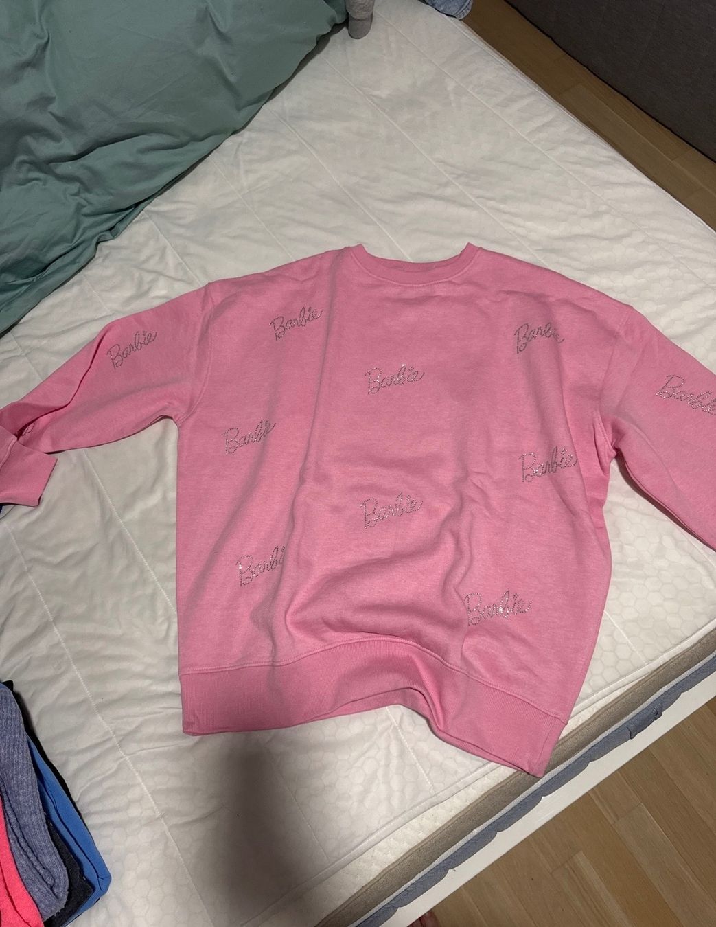 Pullover & Sweatshirts: Barbie Pullover Rosa – Neu (gemäss Beschreibung) aus Laufen von AnnaBlunschi 1