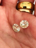 3.51 ct 2pc-VVS1.8 mm Ice White Round Pair Moissanite