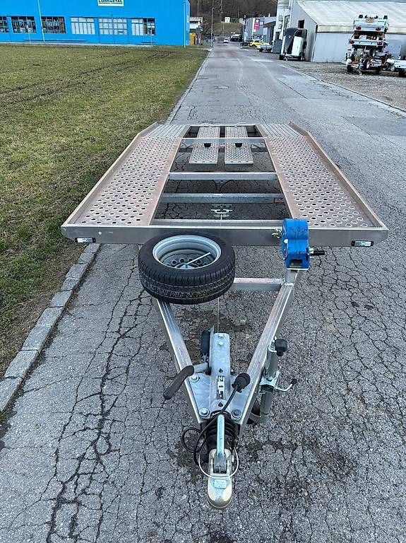 Rimorchi: Rimorchio modello ALUGANZ 4027 / Demo – Usato da Biasca venduto da rimotec 4