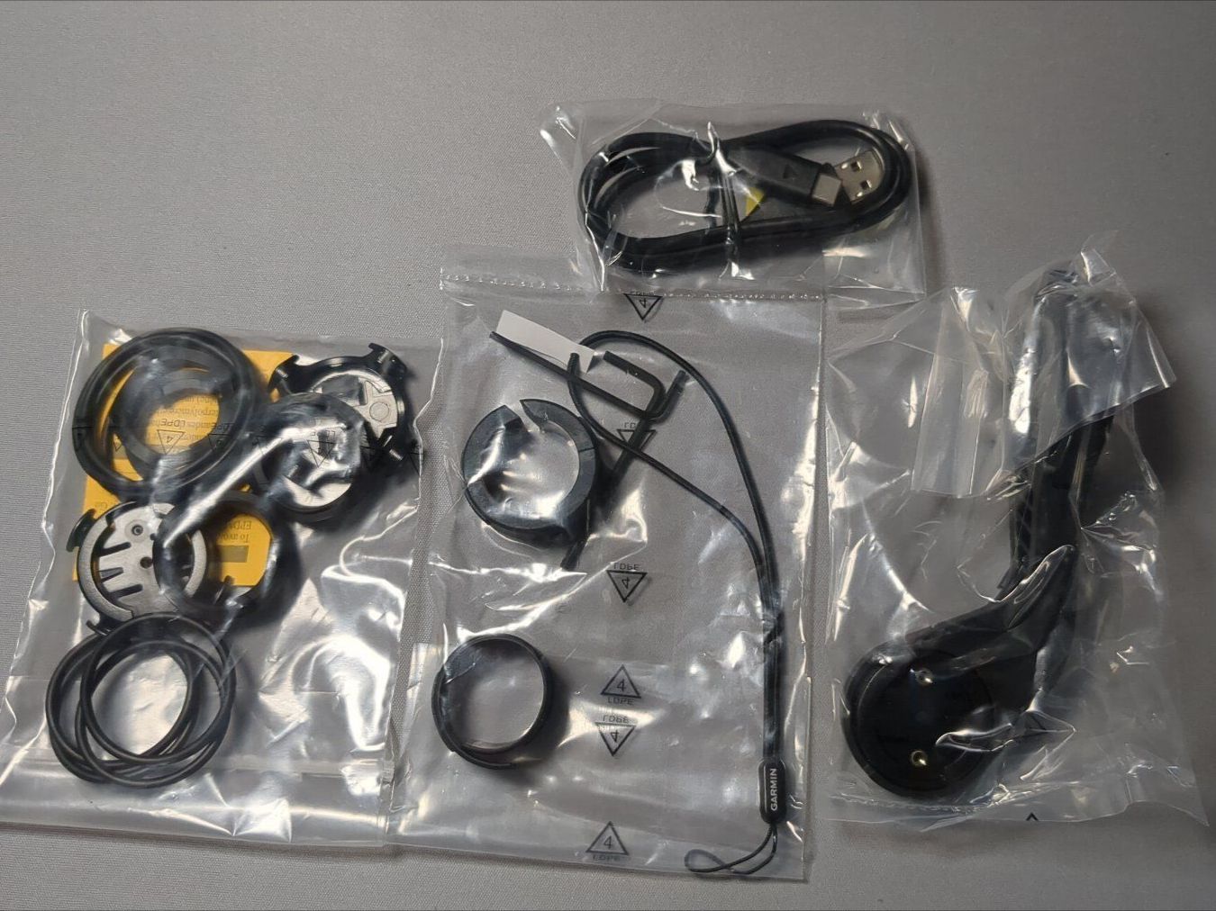 Garmin Computer & Strumenti di misurazione: Garmin Edge 540 with accessories, bought in May 2026 – Nuovo (secondo la descrizione) da Bourguillon venduto da sellerfromthenet 1