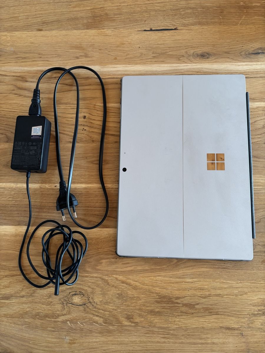 Microsoft Notebook: Microsoft Surface pro 7 mit Tastatur und Netzteil – Usato da Münchenbuchsee venduto da laurentbr99