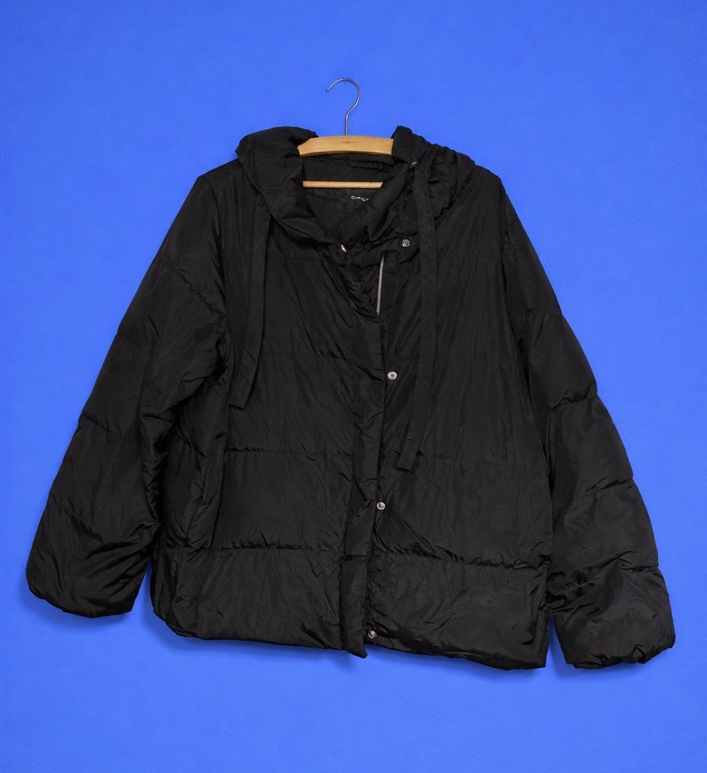 Opus Giacche: Opus Winterjacke, Gr. 42, Schwarz – Usato da Stäfa venduto da buecher10