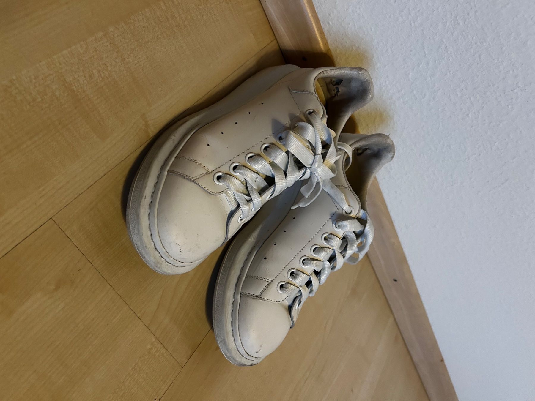 Alexander Mcqueen Herrenschuhe: Alexander McQueen Sneaker – Gebraucht aus Bubendorf von noa_ckq6 2