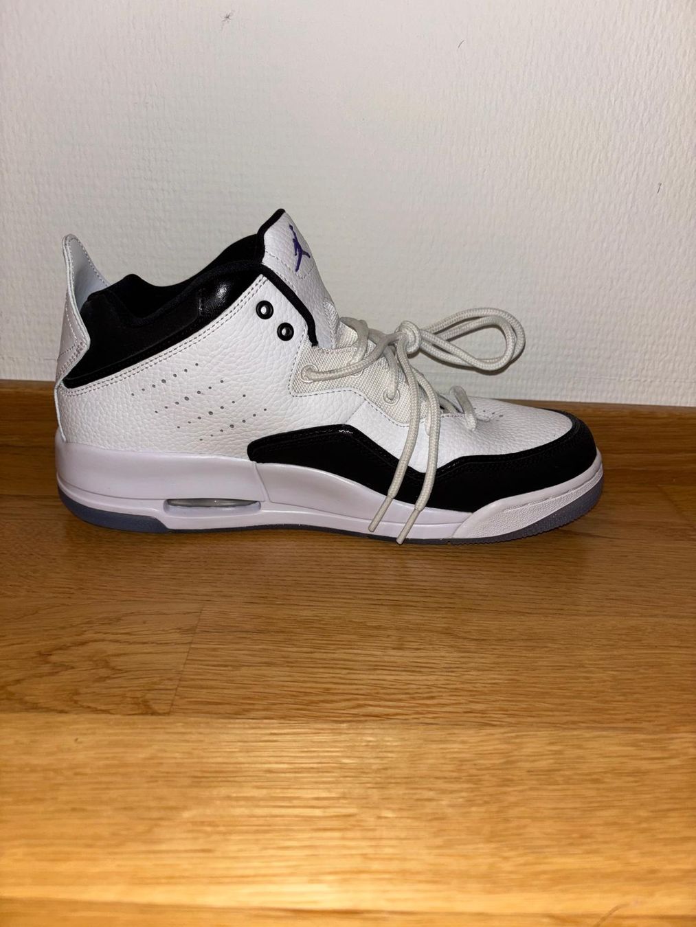 Jordan Scarpe da uomo: NIKE Jordan Courtside 24 – Usato da Meilen venduto da auckland99 4
