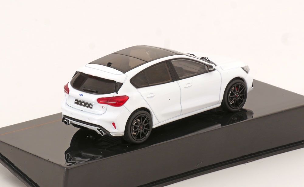 Ford Voitures modèles: Ixo 1:43 Ford Focus ST 2022 – Neuf avec emballage d'origine à Bettens par Thejoshuatree 1