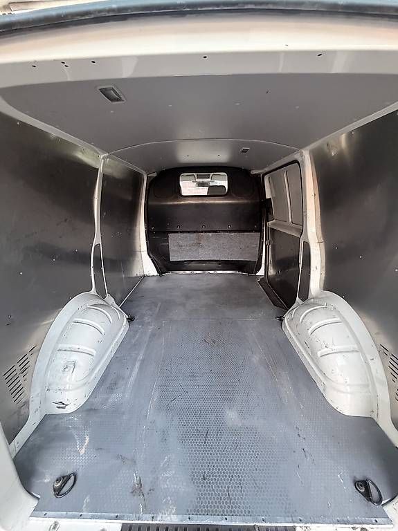 Dienstleistungen & Reparaturen: T5 Transporter MIETEN ab 99.-/Tag – Gebraucht aus Uster von Florian_97 2