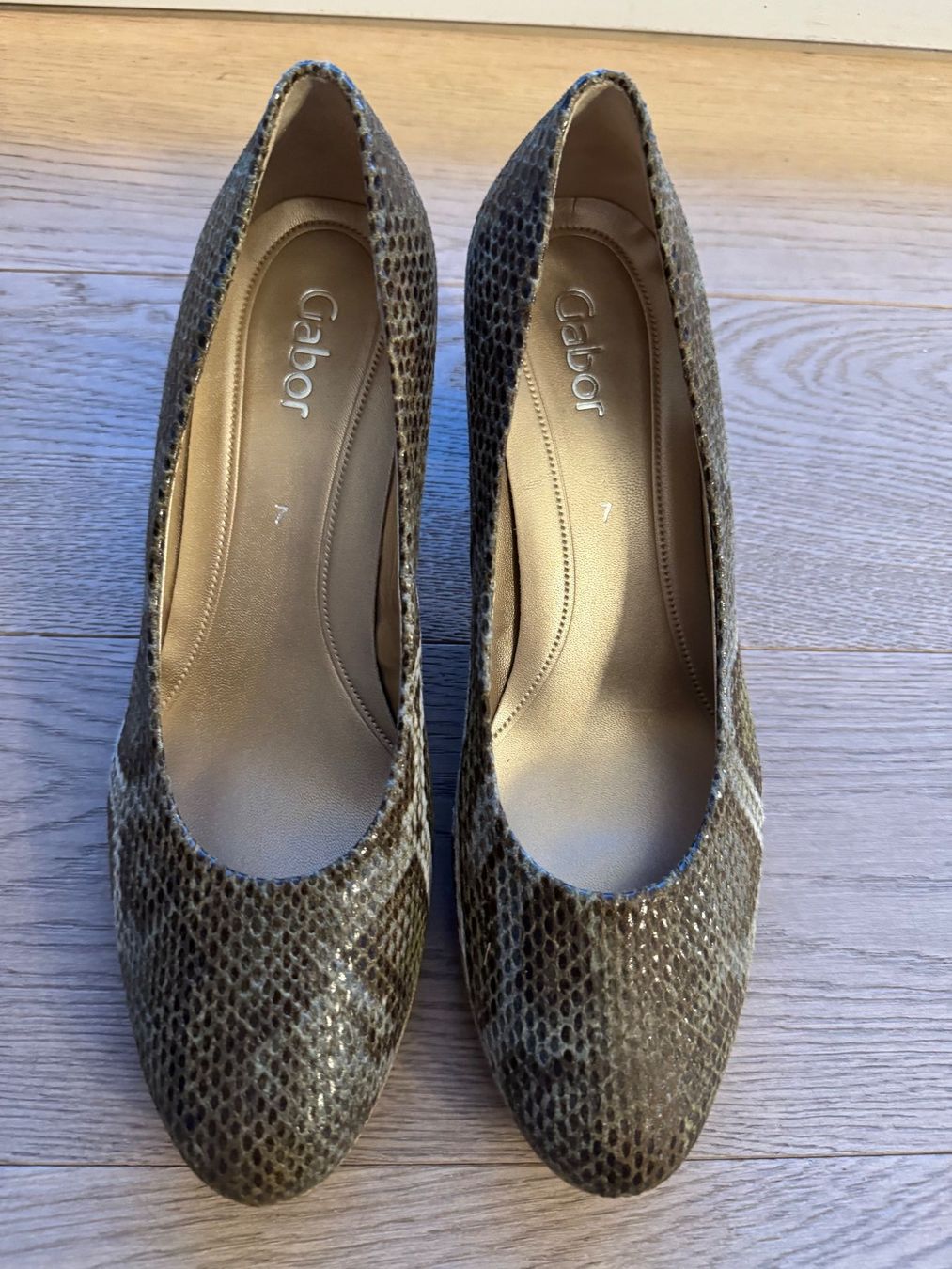 Gabor Damenschuhe: Gabor Echtleder Pumps Schlangenmuster Gr. 41 – Neu (gemäss Beschreibung) aus Steinhausen von Janine1980