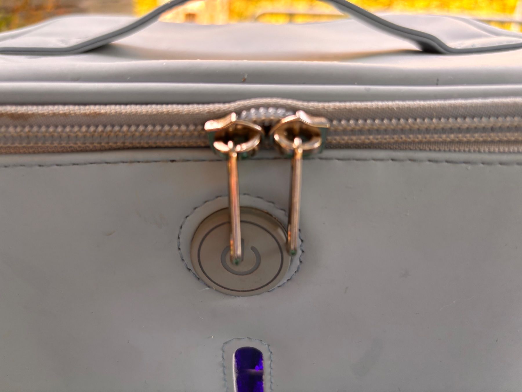 Baby-Mahlzeiten: UV-Licht Desinfektionsbox/-tasche Pulox – Gebraucht aus Wald ZH von ukulele77 1