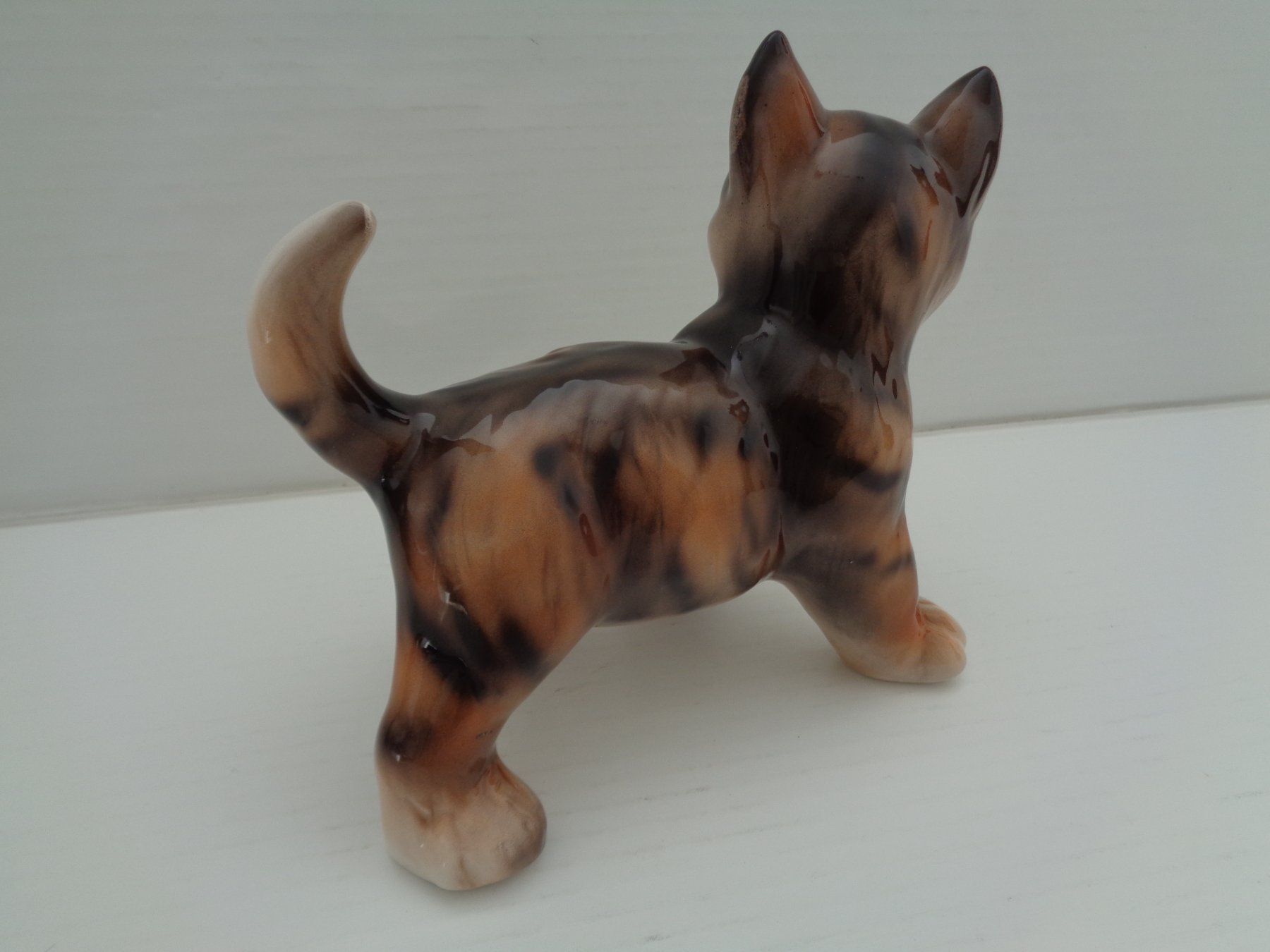 Statuette: Porzellan-Figur Katze – Usato da Chur venduto da omonia 2