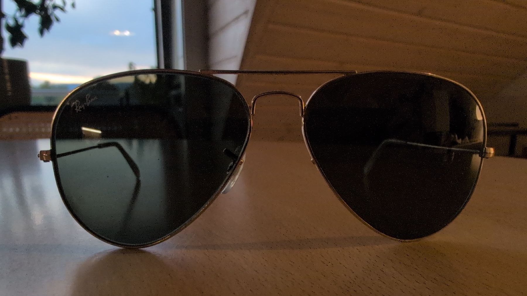 Ray-Ban Lunettes & Verres: Ray-Ban Aviator dorati - manca supporto e nasello – Défectueux à Monnaz par dan_9287