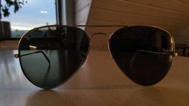 Ray-Ban Aviator dorati - manca supporto e nasello