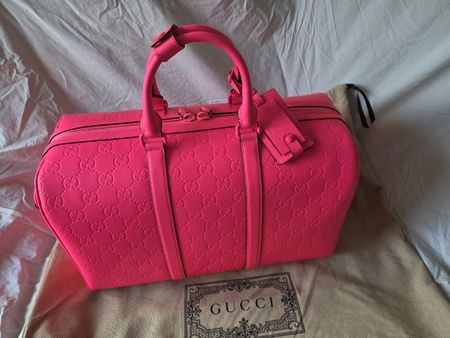 Gucci Large Duffle Gumb Bag GG Embossed Pink Brand New