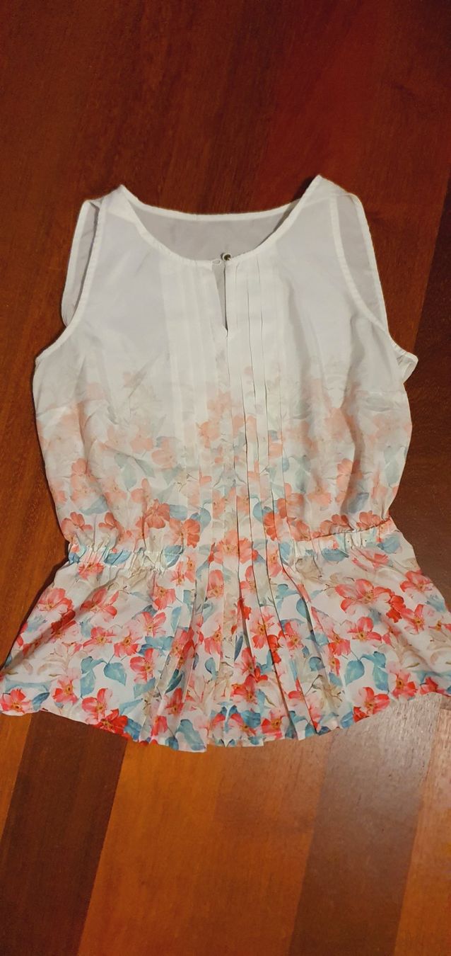 Camicette: Bluse leicht luftig Gr. 34 weiss blumig – Usato da Stansstad venduto da InStyle8 5