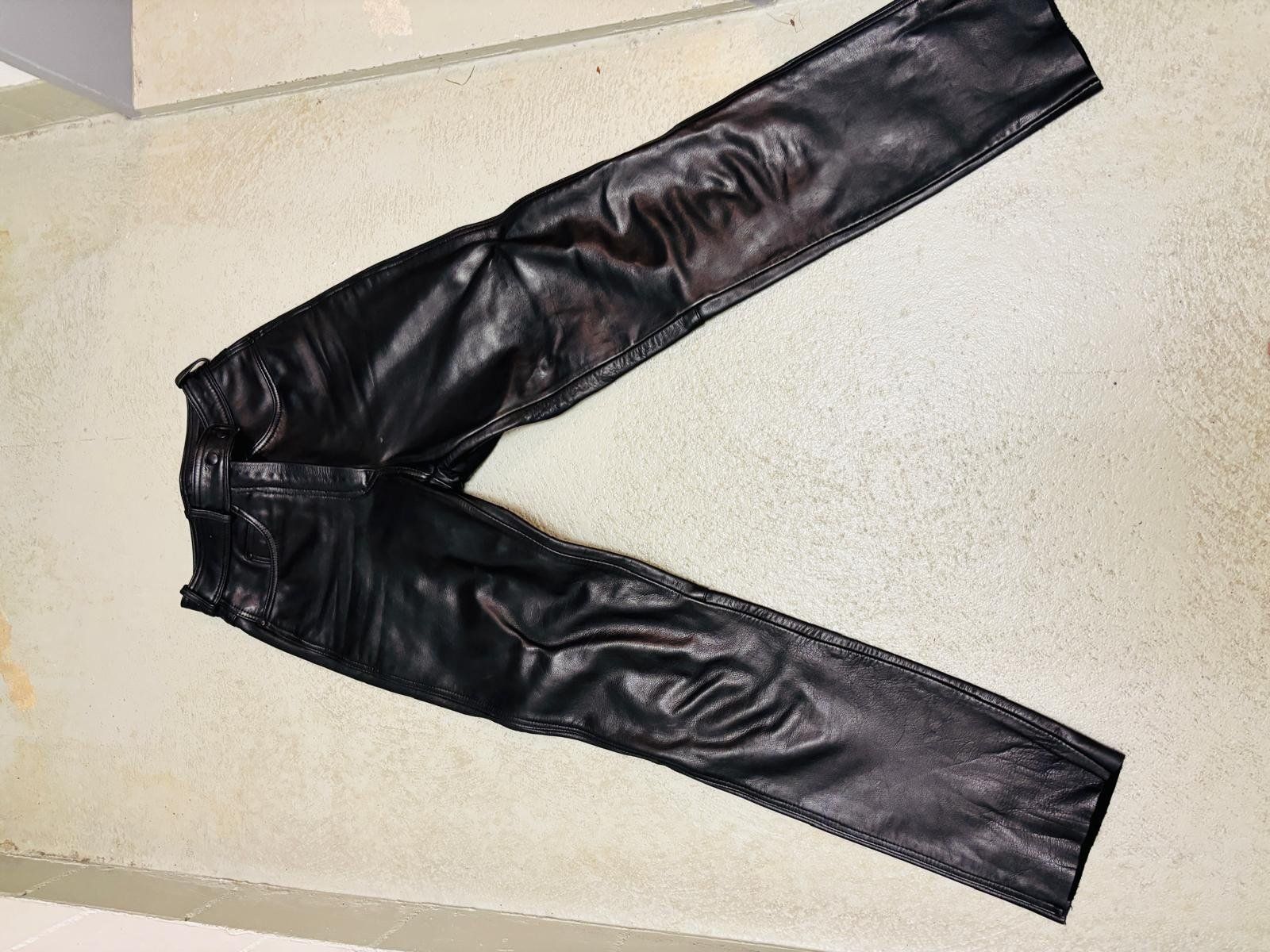 Pantaloni: Motorrad Lederhose – Usato da Dietlikon venduto da sam_y9h8 1