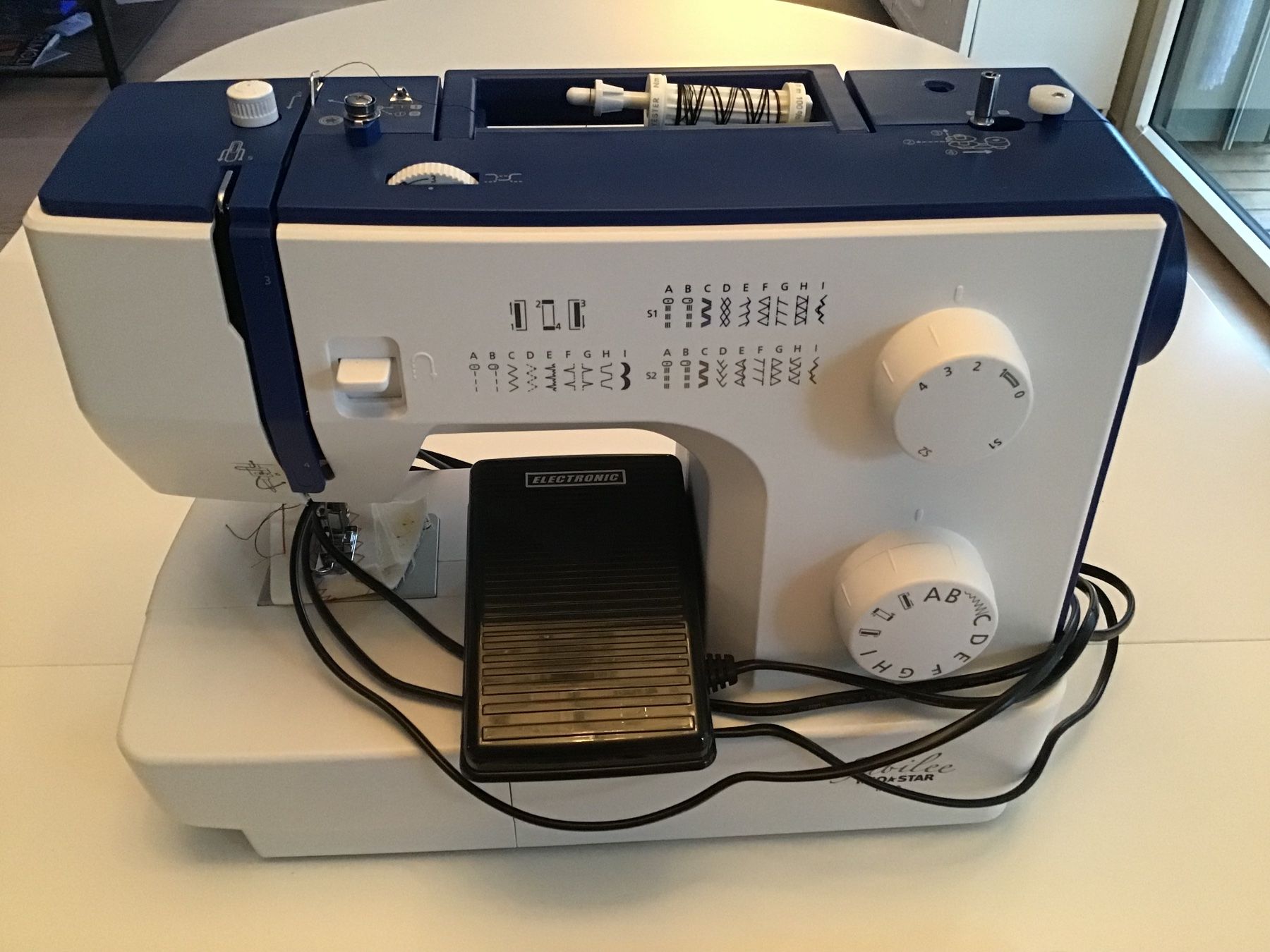 Mio Star Macchine da cucire: MIO STAR Sewing Jubilée M60 – Usato da Seuzach venduto da Muetzi8604