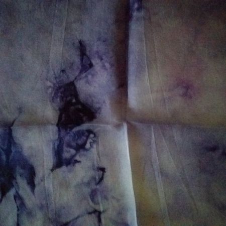 Schöner Sommer-Schal aus reiner Seide, Batik-Muster.