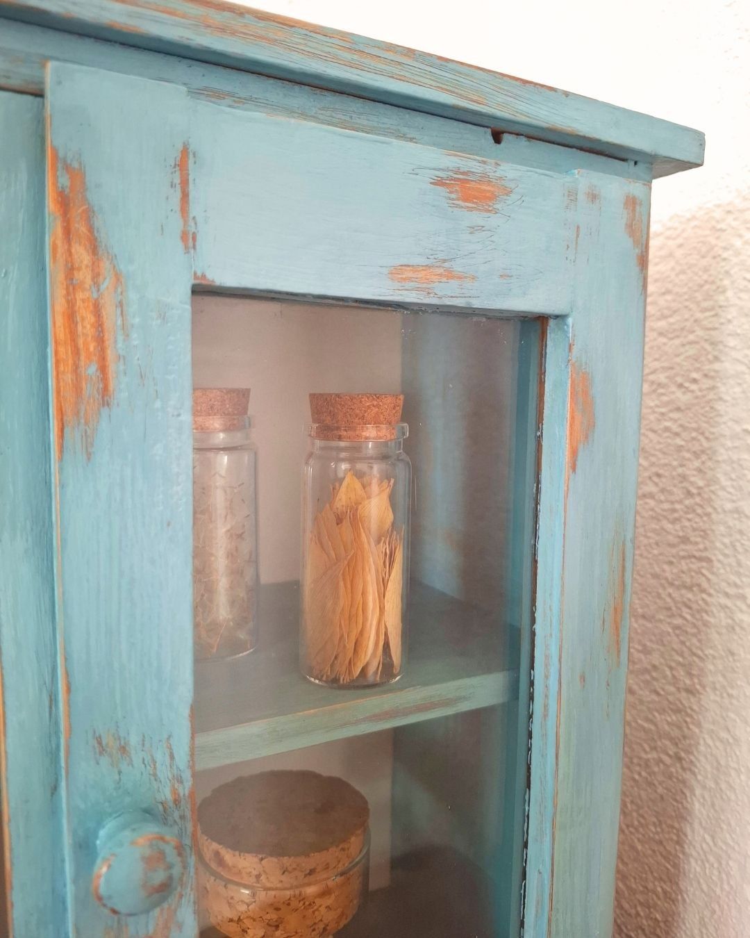 Vetrine: Kleines Holzschränkchen – Usato da Bettlach venduto da Bei_Tempi_Brocante 4