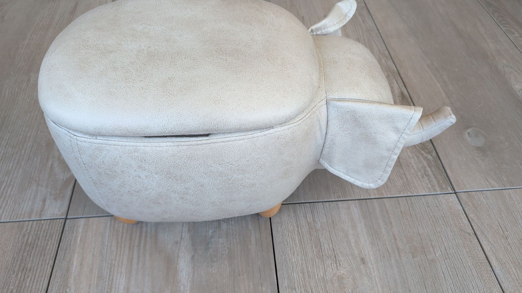 Tabourets: Hocker Elefant mit Stauraum Beige neuwertig – D'occasion à Kriens par Raphelino 1