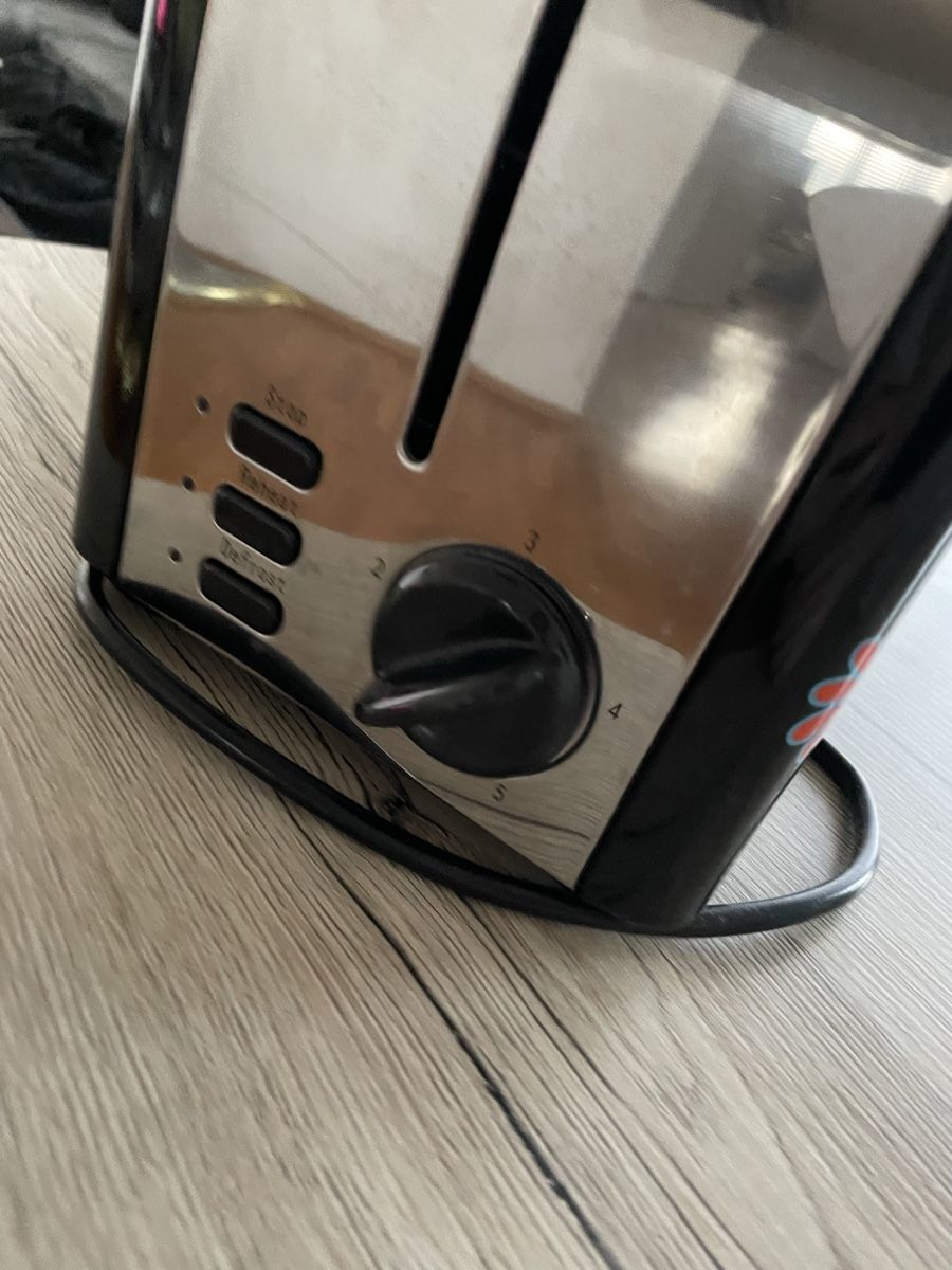 Pylones Küchengeräte: Wunderschöner Toaster mit Blumenmuster – Gebraucht aus Oberwil BL von Petermib 2