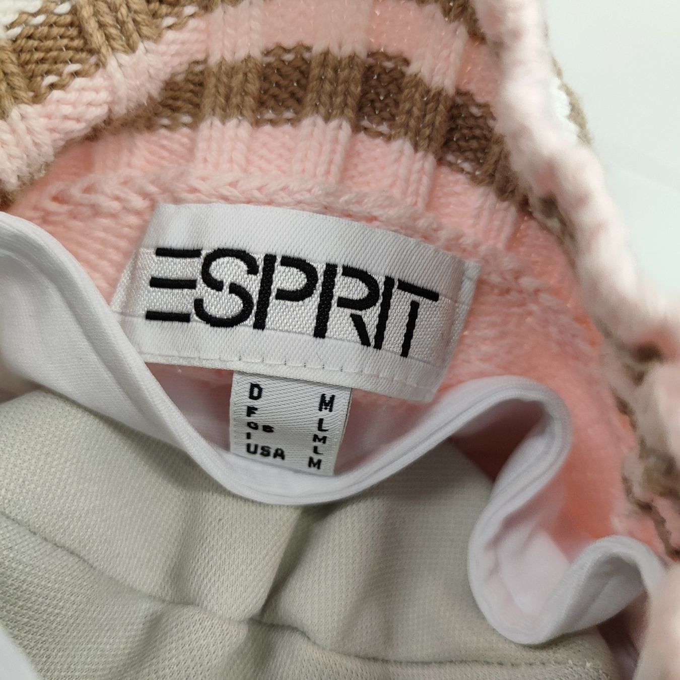 Esprit Pulls & Sweat-shirts: Esprit Pullander GR M – D'occasion à Langnau am Albis par Judithsebi 2