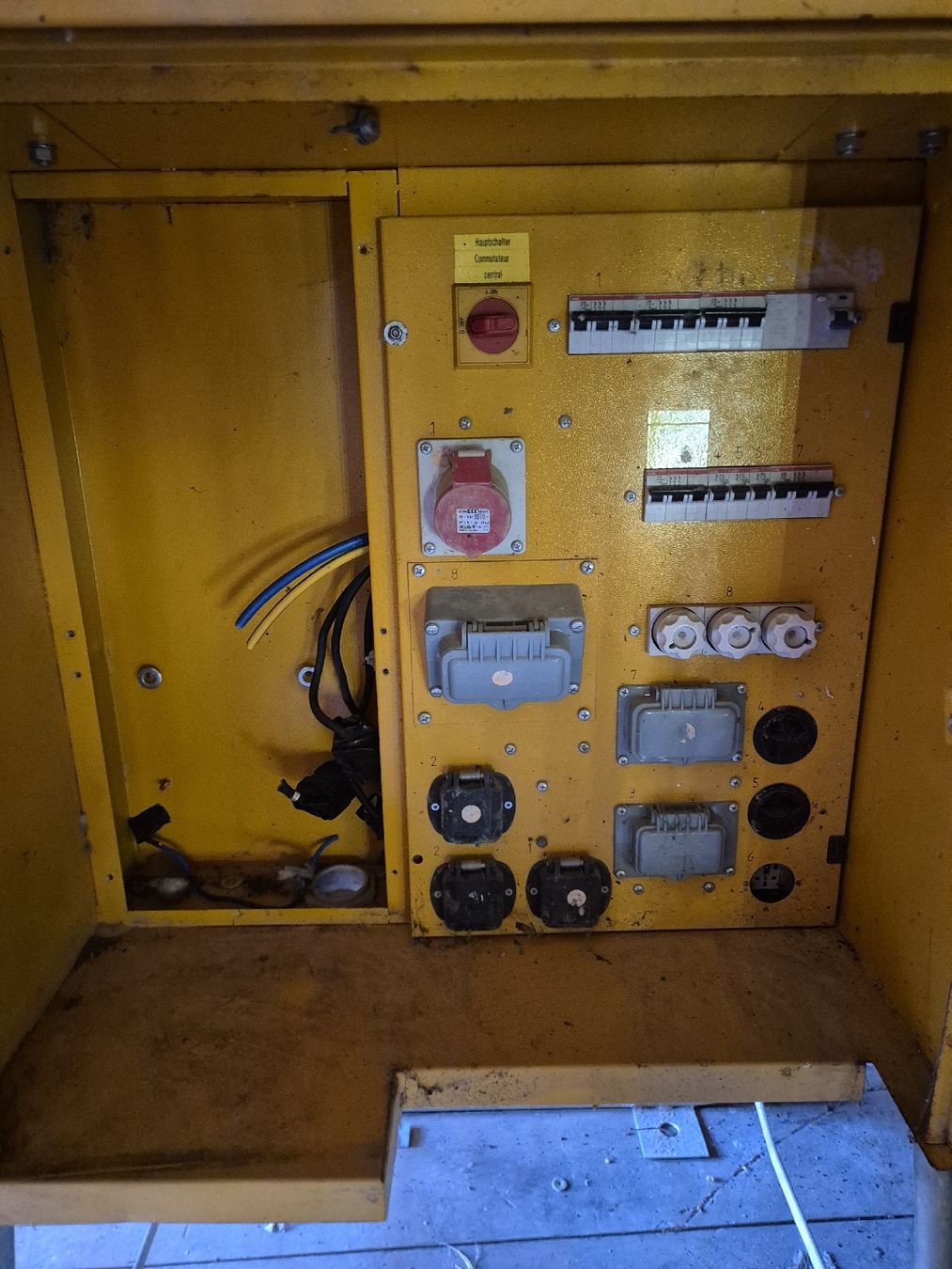 Electrotechnique: Condecta Stromverteiler  – D'occasion à Gränichen par mar_5qqx 1