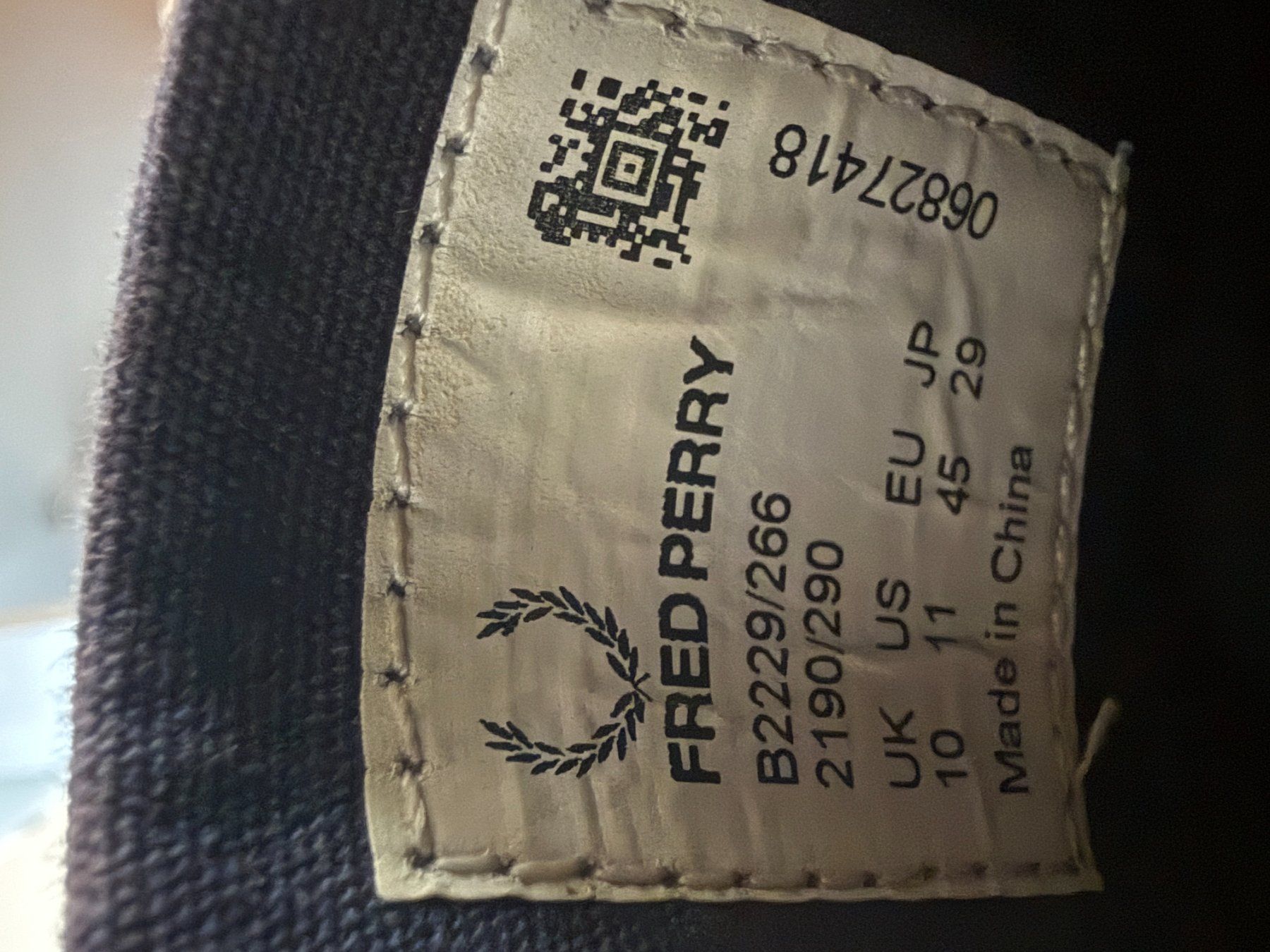 Fred Perry Scarpe da uomo: Chaussures Fred Perry taille 45 – Usato da Founex venduto da MaevaMatahi 3