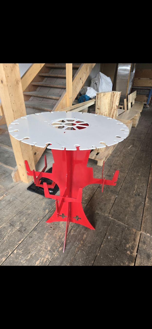 Tavoli: Fondue Steh Tisch/Bar – Usato da Sörenberg venduto da andywicki 2