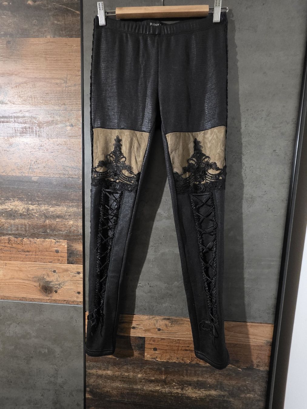 Leggings: Gothic Leggins, flauschig gr M – D'occasion à Dietfurt par Destroyed