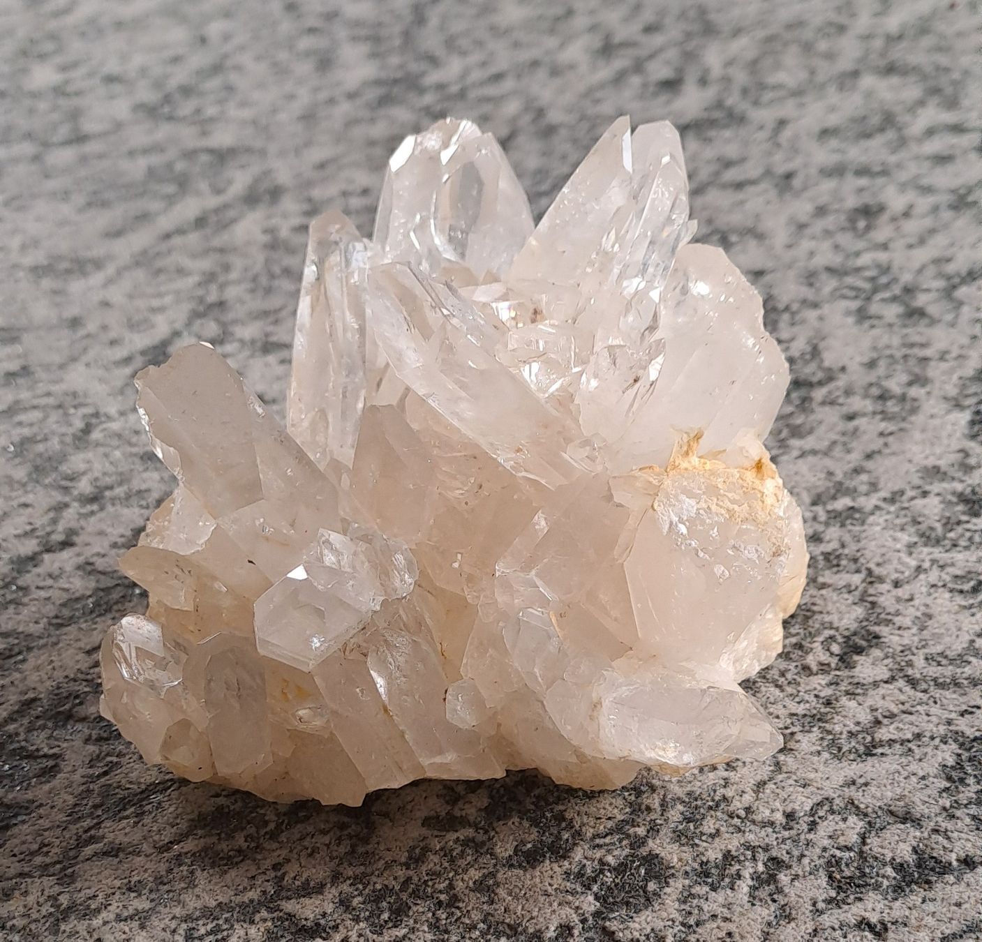 Minerali & Pietre curative: Bergkristall aus dem Binntal – Usato da Gampel venduto da hil_q526 5