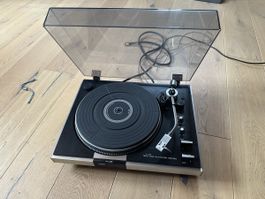 Plattenspieler JVC JL-A40, Teilautomatisch