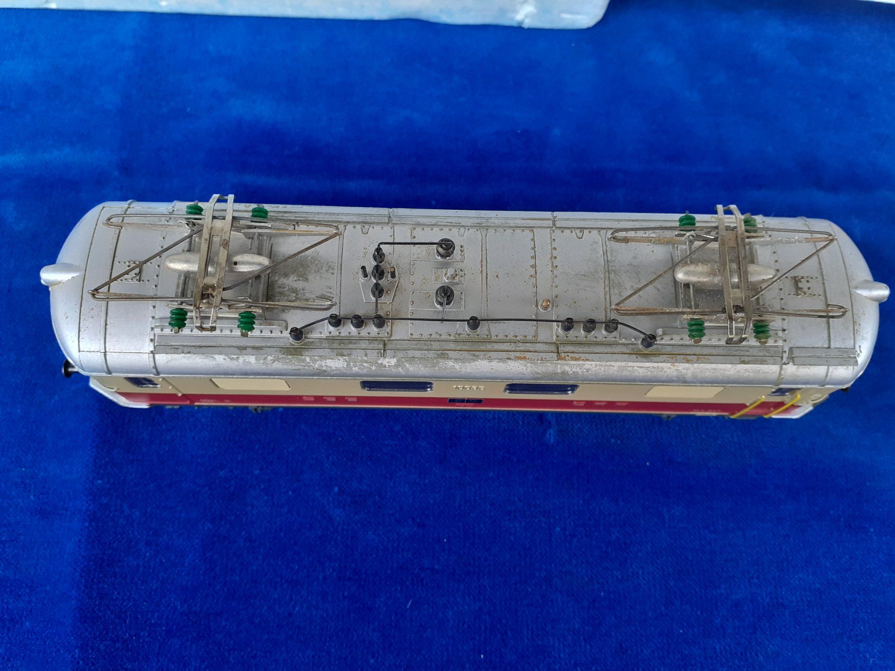 Hag Modelleisenbahnen: HAG 230  H0 Re 4/4 I TEE, SBB – Gebraucht aus Arbedo von aladino666 2