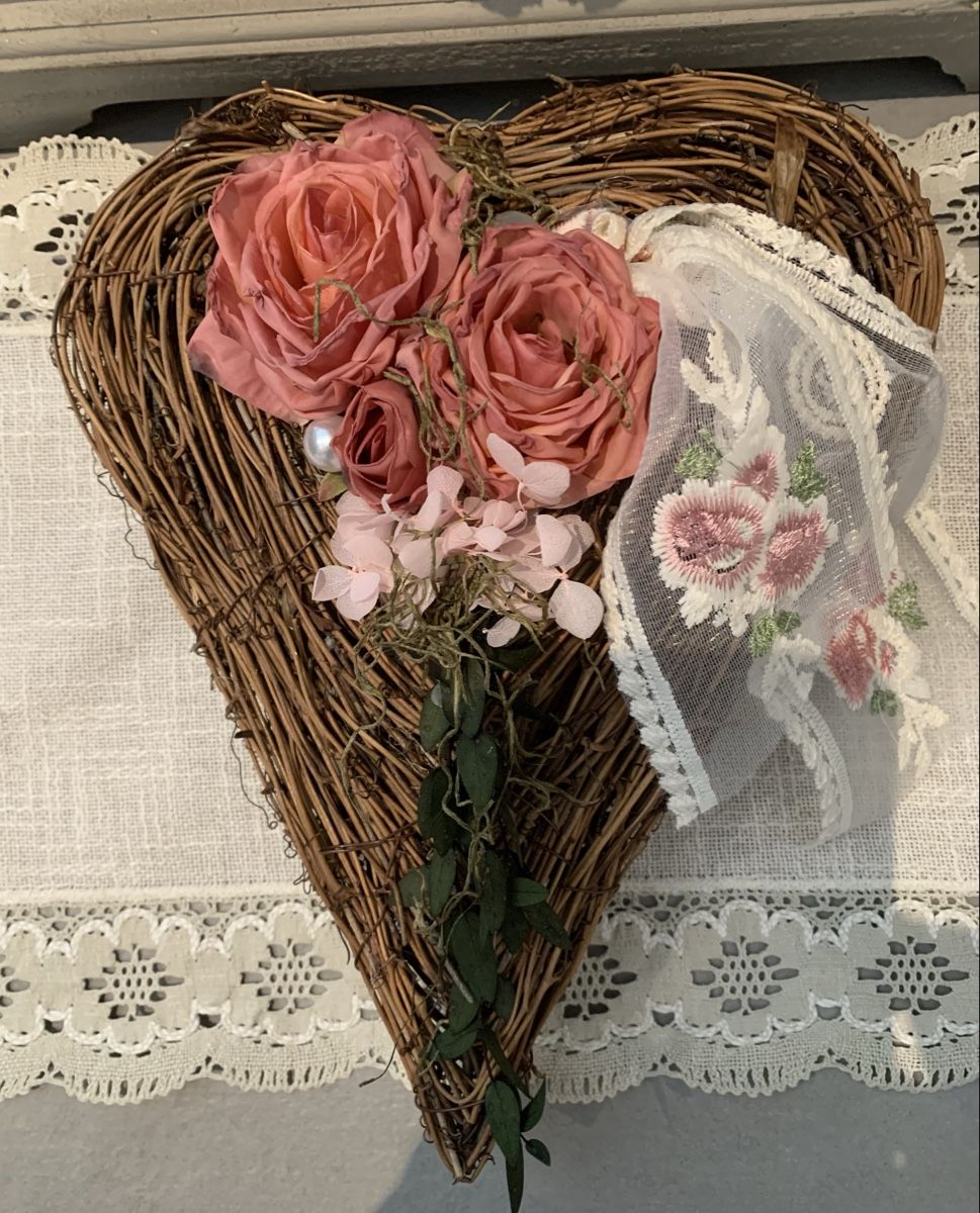 Alle Dekorationen: Dekoration Herz mit Rosen – Neu (gemäss Beschreibung) aus Diepoldsau von Luxusdeko