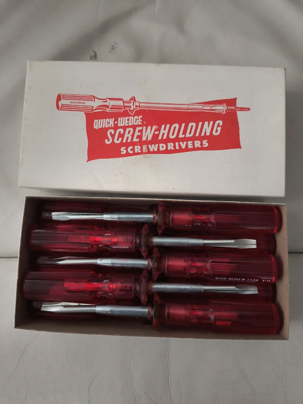 Tous les outils: quick wedges screw holding  – Neuf avec emballage d'origine à Monthey par ric_x2sl