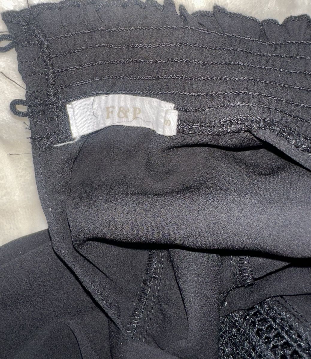 Camicette: F&P BLUSE GR. S – Usato da Unteraegeri venduto da MH203 7