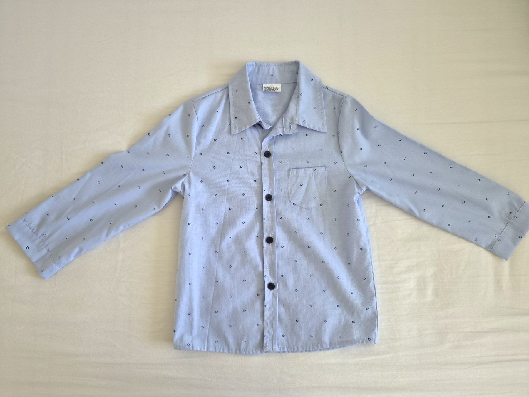 Chemises, T-shirts & Polos: Jungen Hemd Gr. 110 – Neuf (Voir description) à Uetikon am See par sahra777