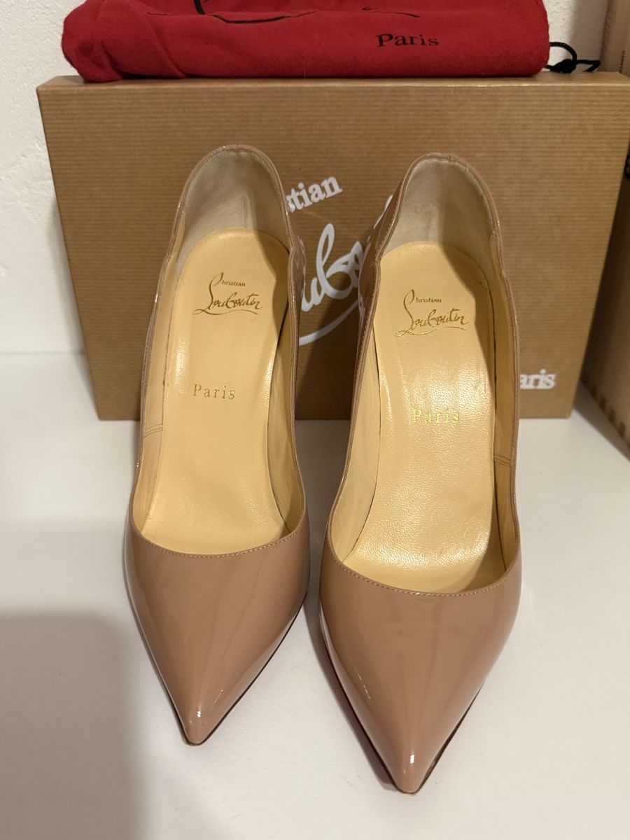 Christian Louboutin Chaussures femmes: Christian Louboutin 100mm 38 – D'occasion à Laax GR par laga03 1