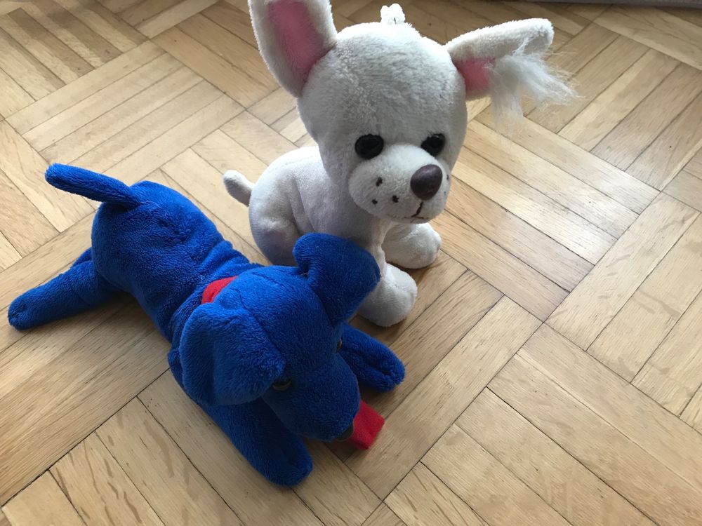 2 Plüschtier Hündchen ca 18 cm | Kaufen auf Ricardo
