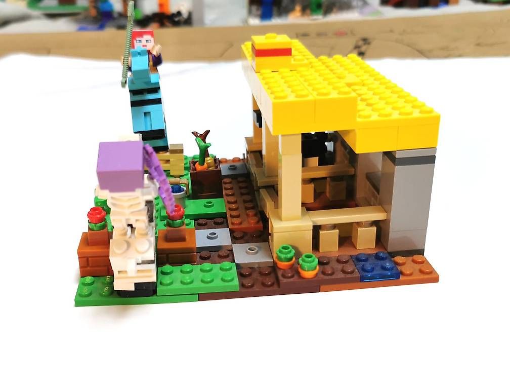 Lego Baukästen: Lego Minecraft 21171 – Gebraucht aus Golino von emi_6l62 2