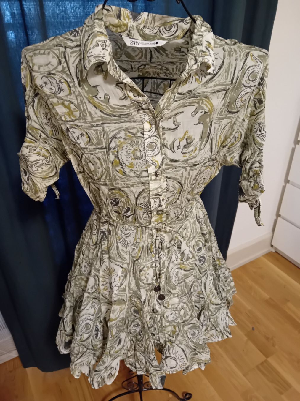 Zara Vestiti: kleid von Zara gr M – Nuovo (secondo la descrizione) da zürich venduto da janjaz 2