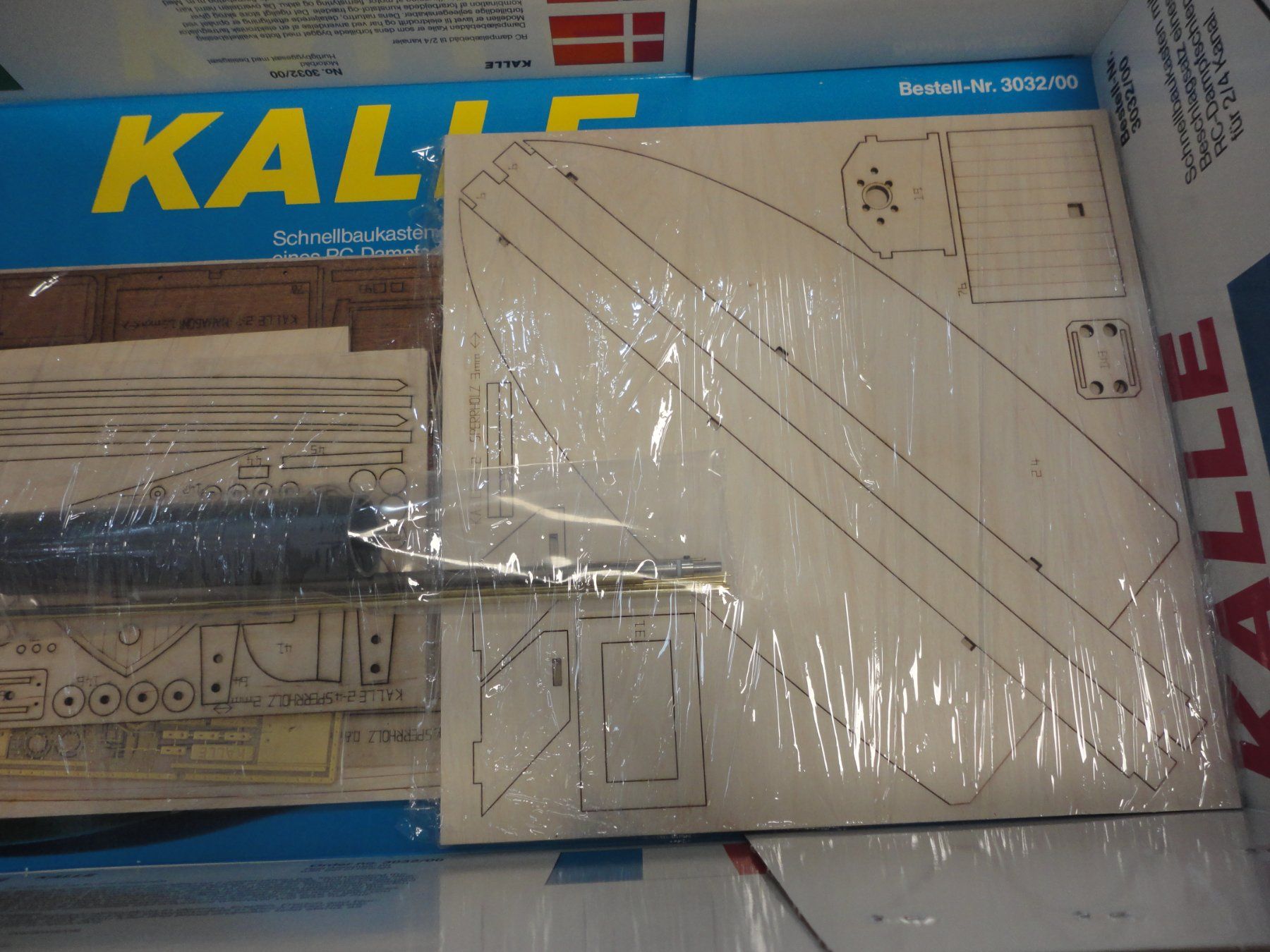 RC Modellbau: Kalle 2 Dampfschlepper – Neu und originalverpackt aus Horgen von RcModell 8