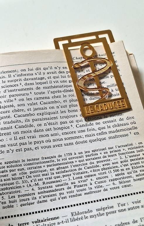 Autres collections & raretés: Marque page plaqué or Caducée – D'occasion à Morges par t33_5x7v