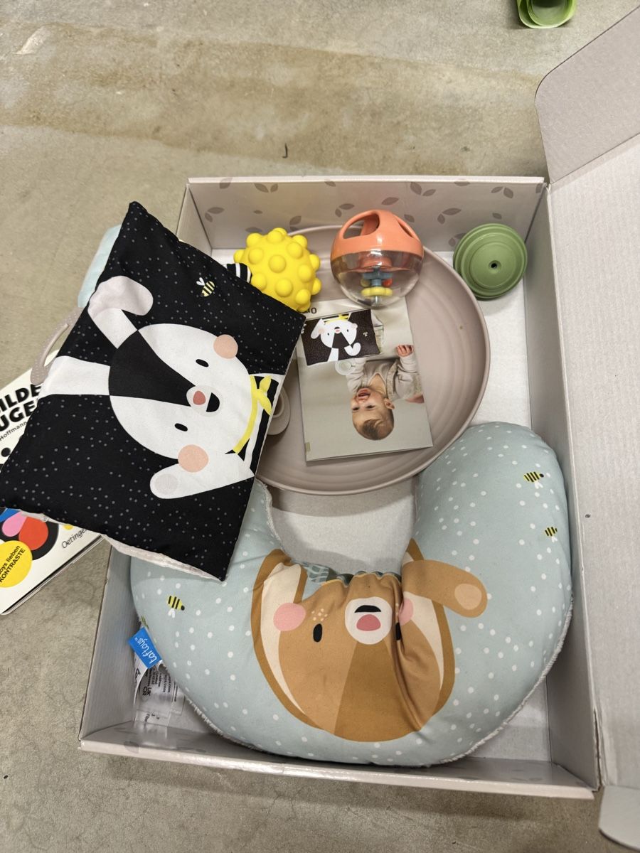 Spielzeuge: Bf Toys Hello Baby Tummy Time Essentials Kit  – Gebraucht aus Nyon von dyb24 1
