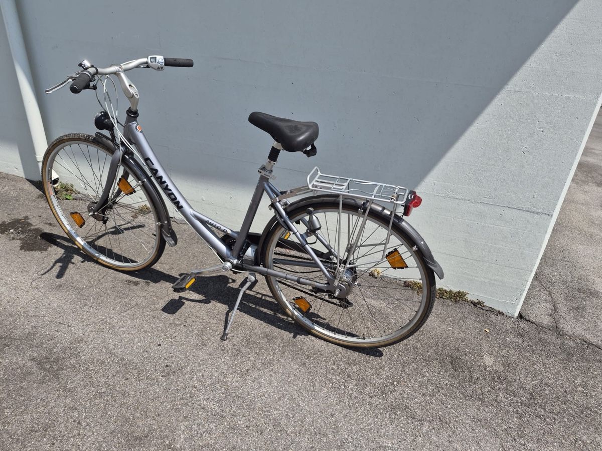 Canyon Biciclette: Canyon Auto D Farbe silber – Usato da Hofstetten SO venduto da Smari6