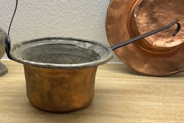 Alte Kupferpfanne mit Eisenstiel Ø ca. 30 cm