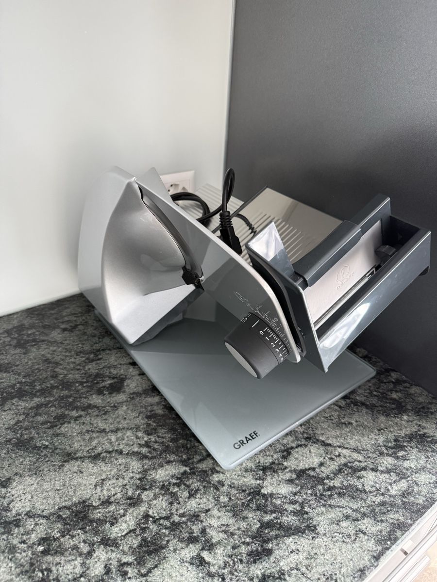 Graef Appareils de cuisine: GRAEF Master M20 Aufschneidemaschine – D'occasion à Abtwil SG par Sale4you23