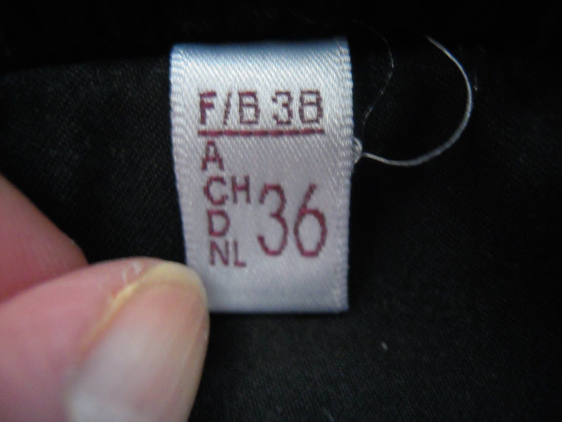 Giacche: Schwarze Winterjacke Gr 36 Kingfield – Nuovo (secondo la descrizione) da Uzwil venduto da visions77 2