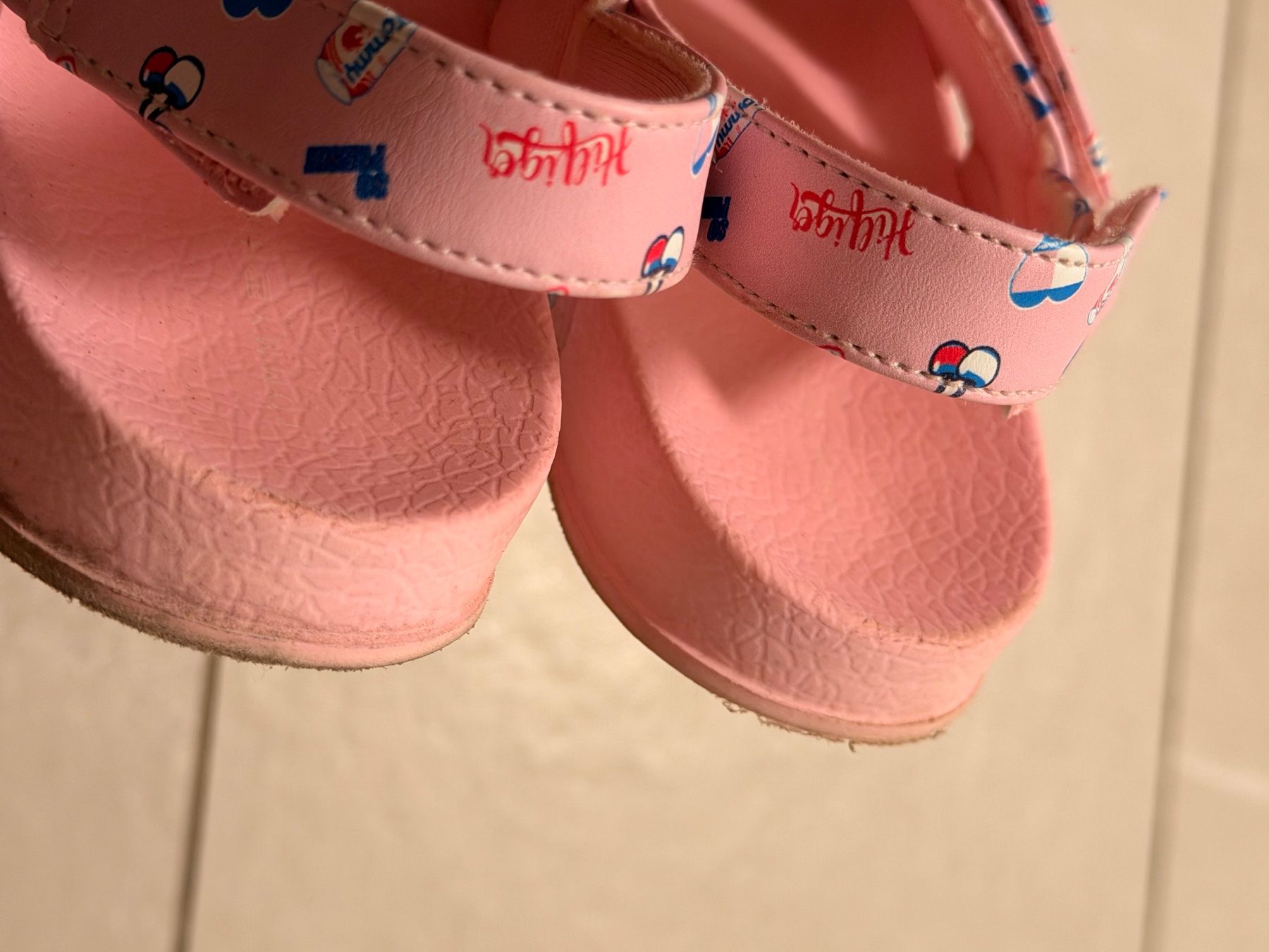 Tommy Hilfiger Chaussures filles: Sandalen Tommy Hilfiger, 29, rosa, Mädchen – D'occasion à Wilen b. Wil par carpediem25 1