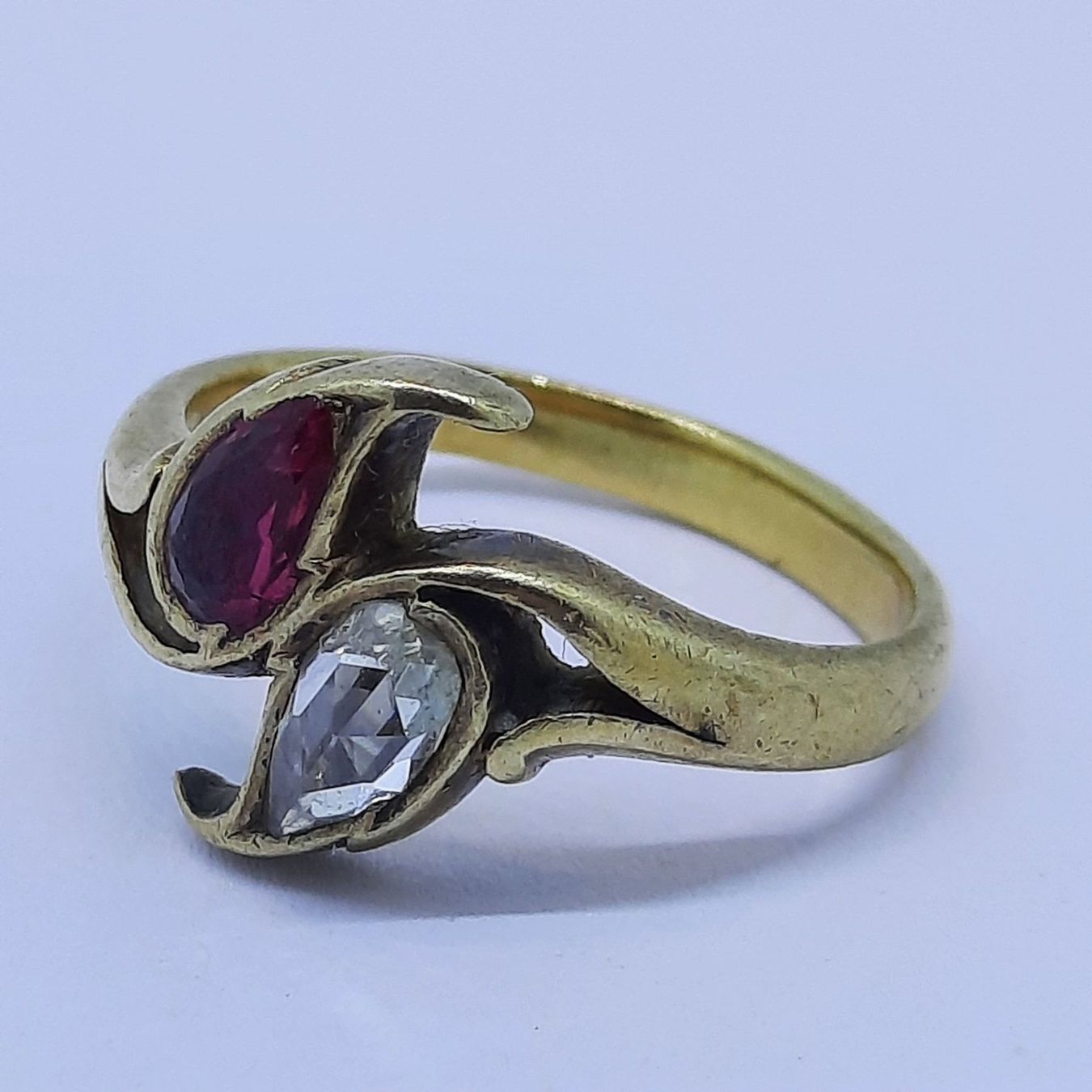 Anelli: Edler Goldring mit wunderschönem Altschliff Diamant – Usato da Unterägeri venduto da Altgoldschmuck 1